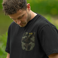 Avid Carp Cargo T-Shirt Black