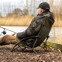 Avid Carp Revolve Low Chair