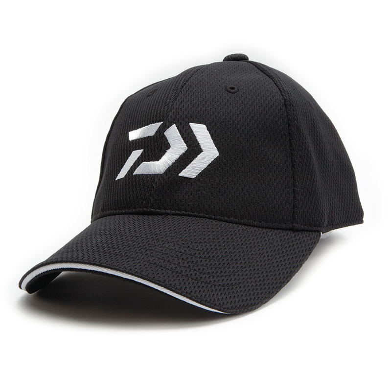 Daiwa Black/White Cap