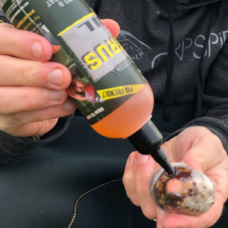 Dynamite Baits Evolution Oils 300ml