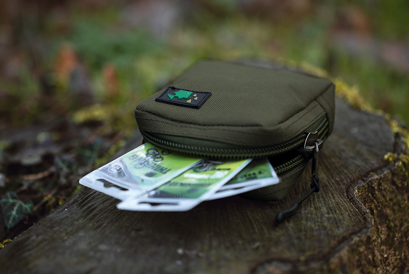 Thinking Anglers Solid Zip Pouches