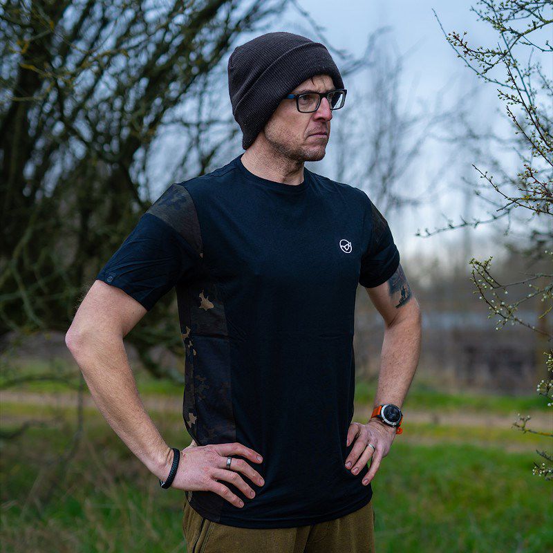 Korda Cut Tee Black