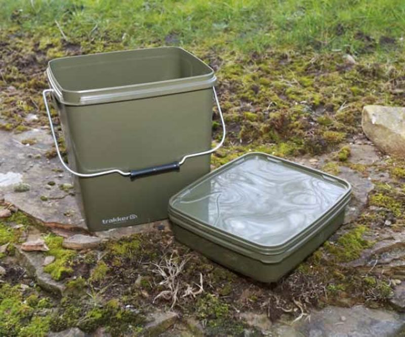 Trakker Olive Square Container 13lt plus Tray