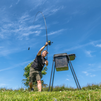 Avid Carp Bait Station