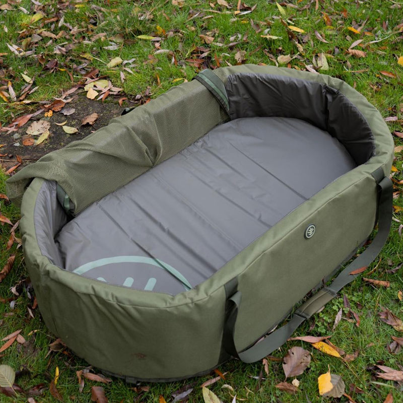 Wychwood Walled Unhooking Mat