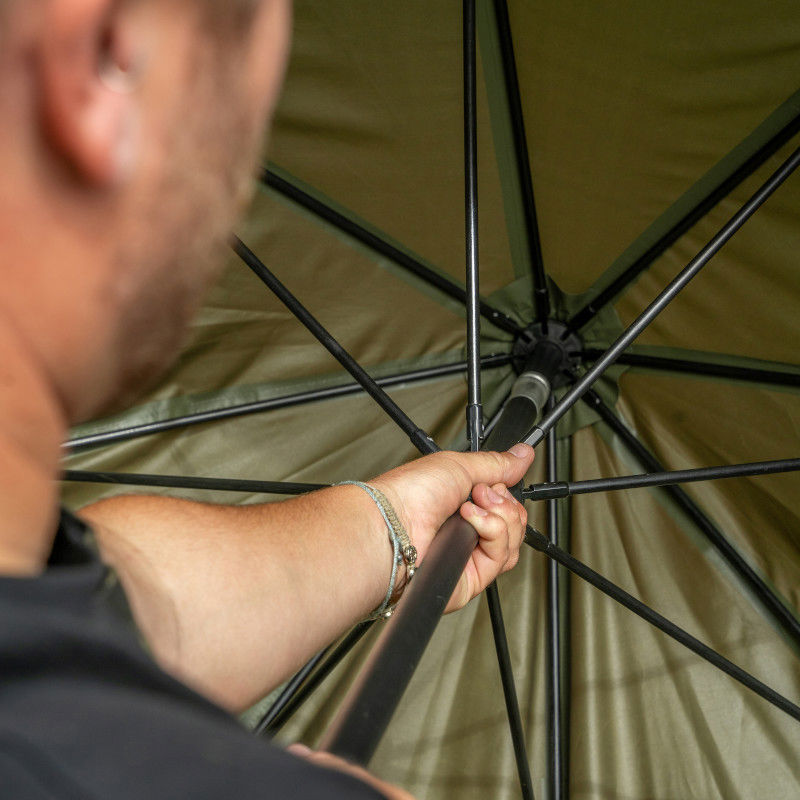 Avid Carp Revolve 60inch Brolly System