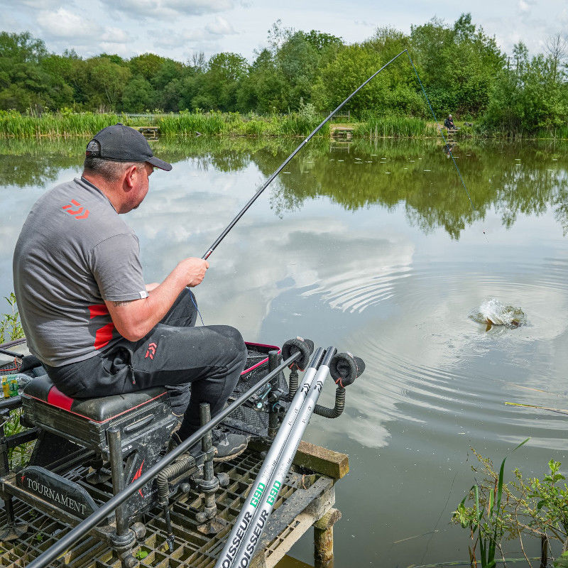 Daiwa Connoisseur G90 Pro Pole 16m