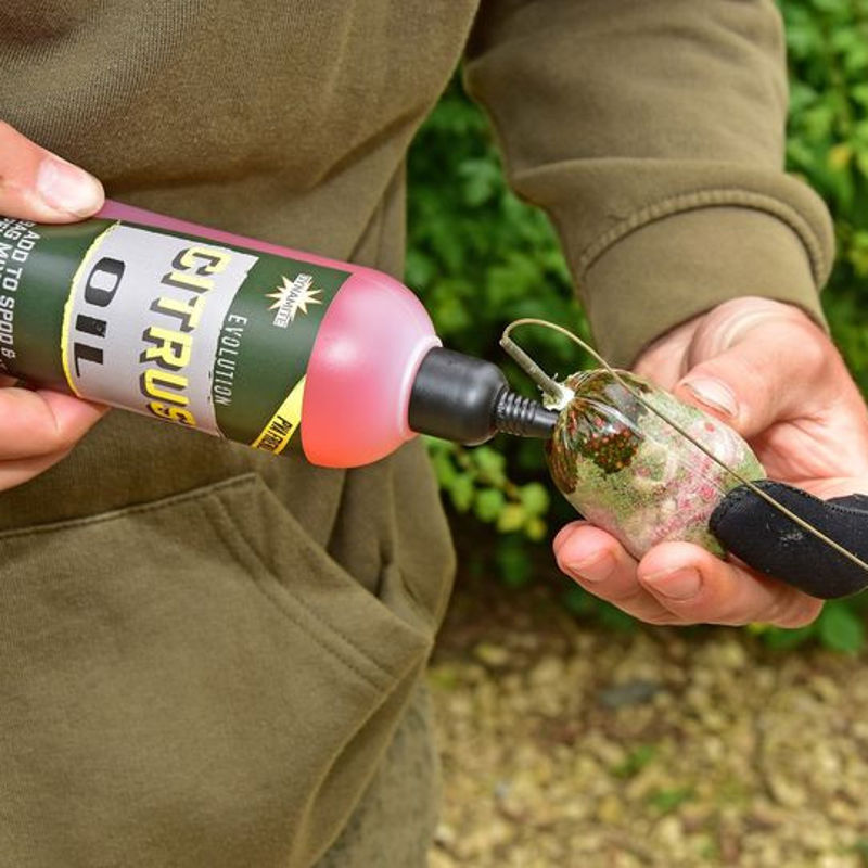 Dynamite Baits Evolution Oils 300ml