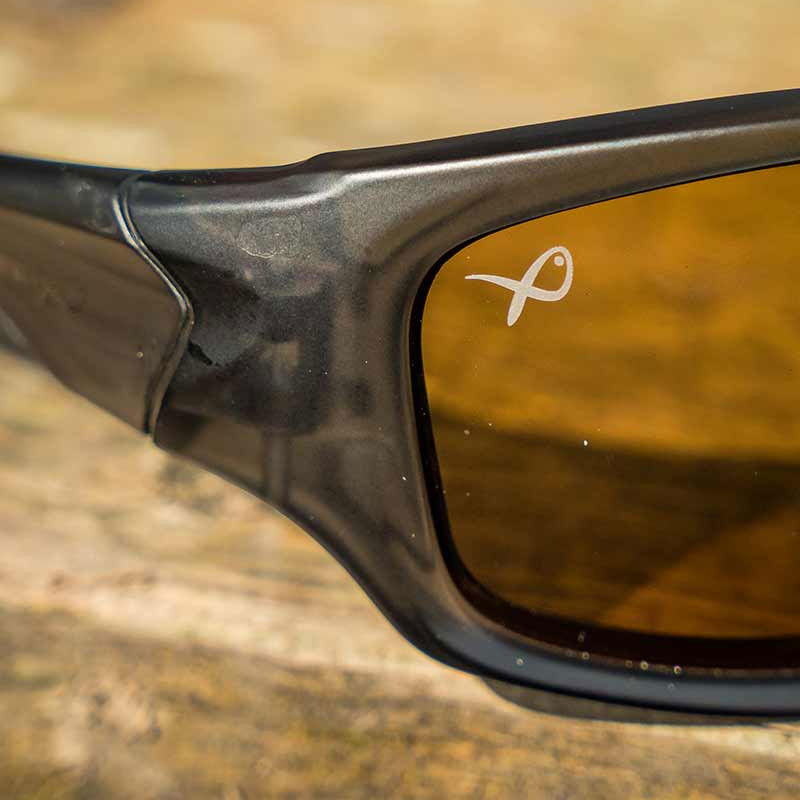 Matrix Wraps Polarised Sunglasses