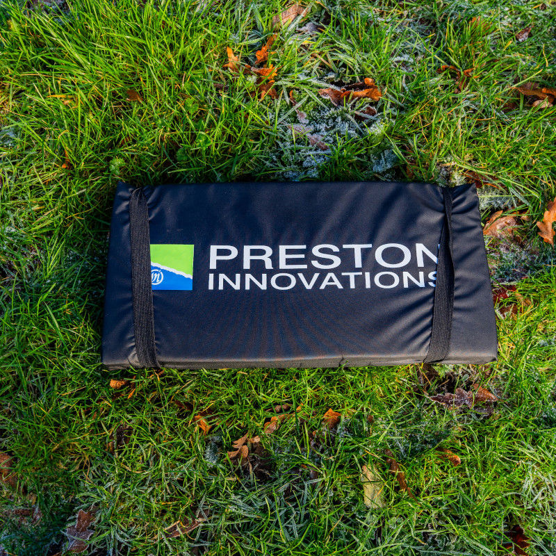 Preston Innovations Fold Away Unhooking Mat